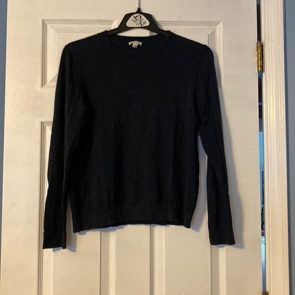 Gap womens sweater; size large - Picture 1 of 5